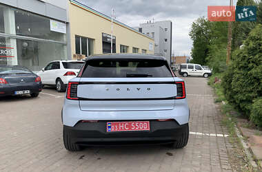Позашляховик / Кросовер Volvo EX30 2024 в 