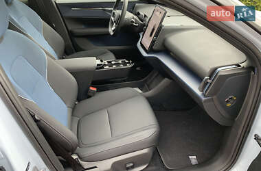 Позашляховик / Кросовер Volvo EX30 2024 в 