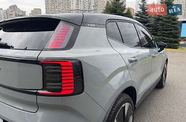 Внедорожник / Кроссовер Volvo EX30 2024 в 