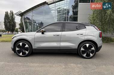 Внедорожник / Кроссовер Volvo EX30 2024 в 