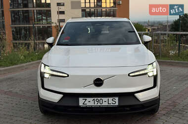 Внедорожник / Кроссовер Volvo EX30 2024 в 