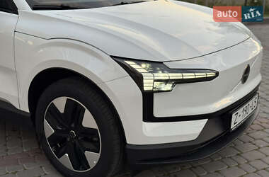 Внедорожник / Кроссовер Volvo EX30 2024 в 