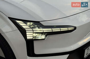 Внедорожник / Кроссовер Volvo EX30 2024 в 