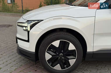 Внедорожник / Кроссовер Volvo EX30 2024 в 