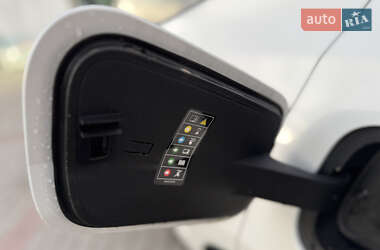 Внедорожник / Кроссовер Volvo EX30 2024 в 
