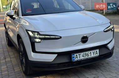 Внедорожник / Кроссовер Volvo EX30 2024 в 