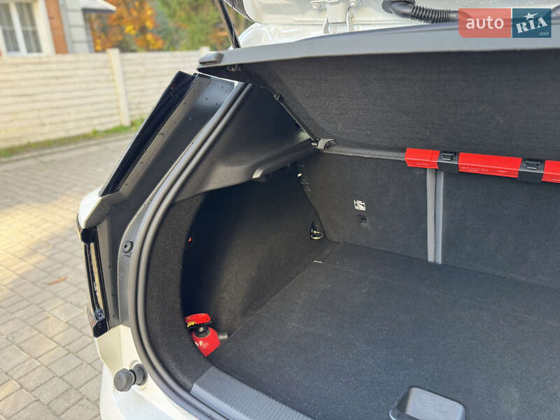 Внедорожник / Кроссовер Volvo EX30 2024 в Ивано-Франковске