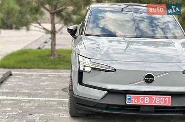 Внедорожник / Кроссовер Volvo EX30 2025 в 