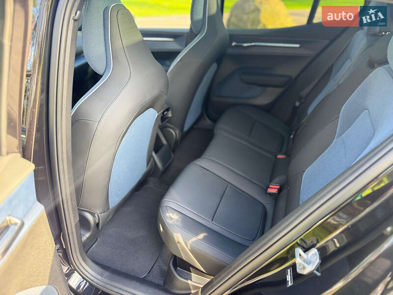 Внедорожник / Кроссовер Volvo EX30 2023 в Житомире
