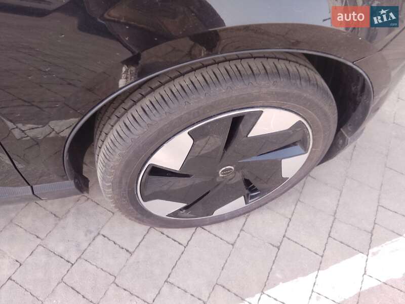 Позашляховик / Кросовер Volvo EX30 2024 в Львові фото 9 Позашляховик / Кросовер Volvo EX30 2024 в Львові