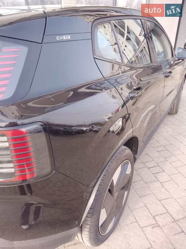 Позашляховик / Кросовер Volvo EX30 2024 в Львові фото 8 Позашляховик / Кросовер Volvo EX30 2024 в Львові