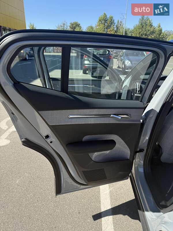 Внедорожник / Кроссовер Volvo EX30 2025 в Киеве фото 14 Внедорожник / Кроссовер Volvo EX30 2025 в Киеве