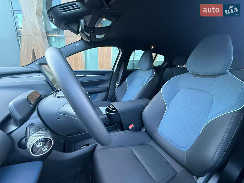 Внедорожник / Кроссовер Volvo EX30 2024 в Луцке фото 3 Внедорожник / Кроссовер Volvo EX30 2024 в Луцке