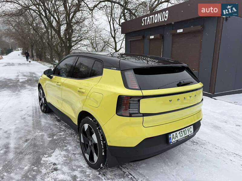 Внедорожник / Кроссовер Volvo EX30 2024 в Одессе