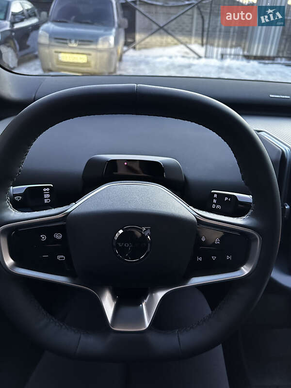 Внедорожник / Кроссовер Volvo EX30 2024 в Харькове