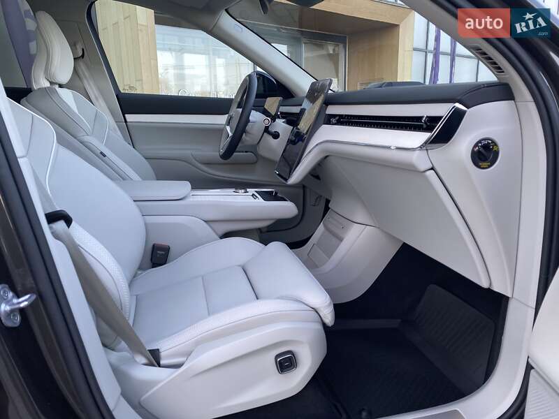 Позашляховик / Кросовер Volvo EX90 2025 в Дніпрі фото 17 Позашляховик / Кросовер Volvo EX90 2025 в Дніпрі
