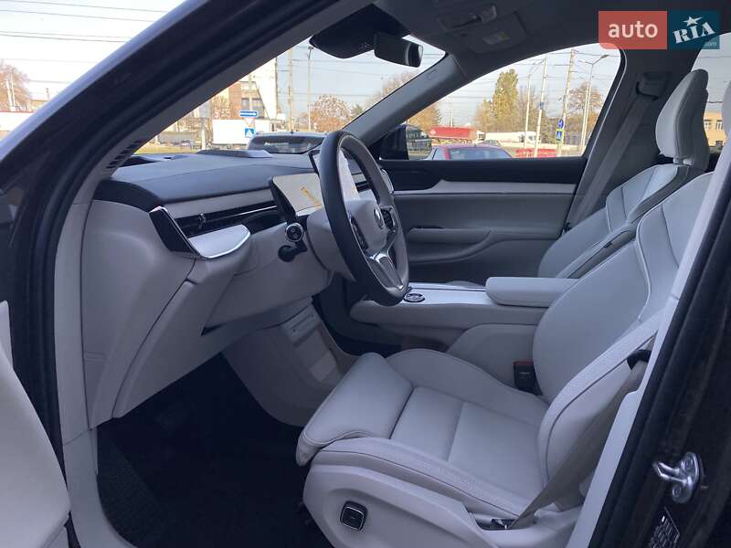 Позашляховик / Кросовер Volvo EX90 2025 в Дніпрі фото 39 Позашляховик / Кросовер Volvo EX90 2025 в Дніпрі