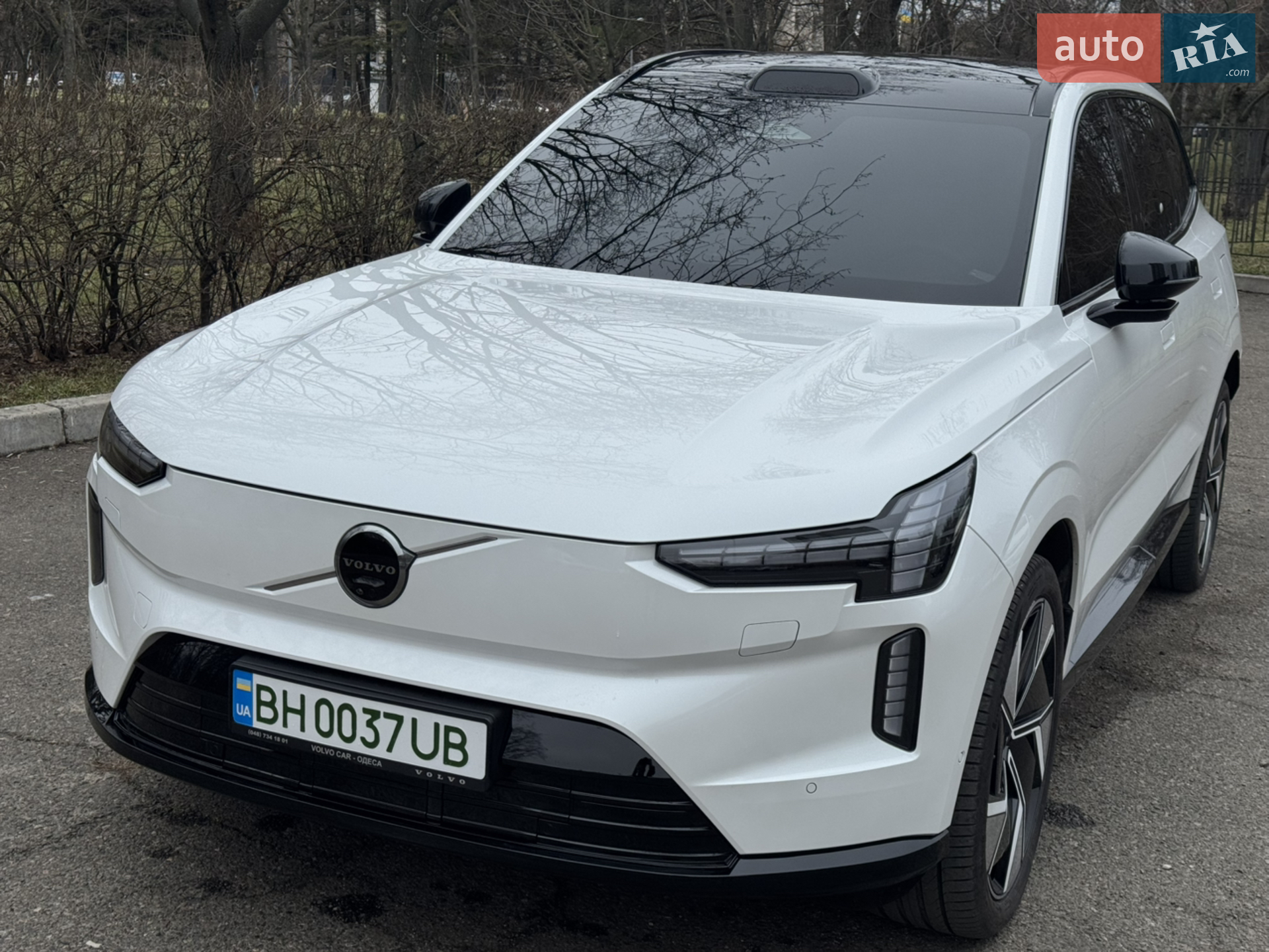 2025 Volvo EX90 - мініатюра 3