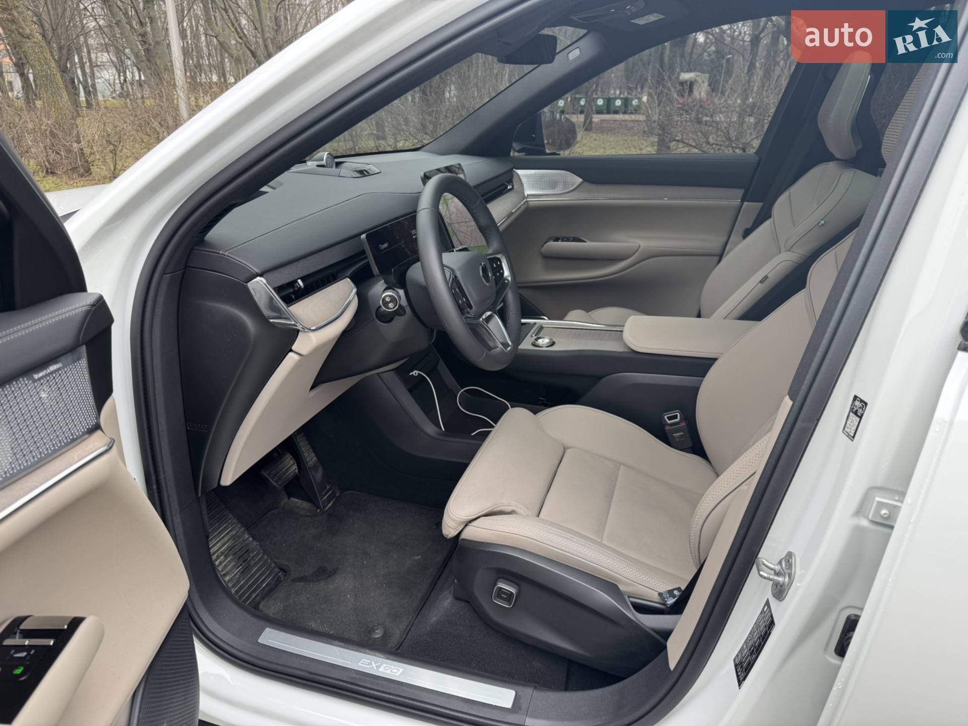 2025 Volvo EX90 - мініатюра 24