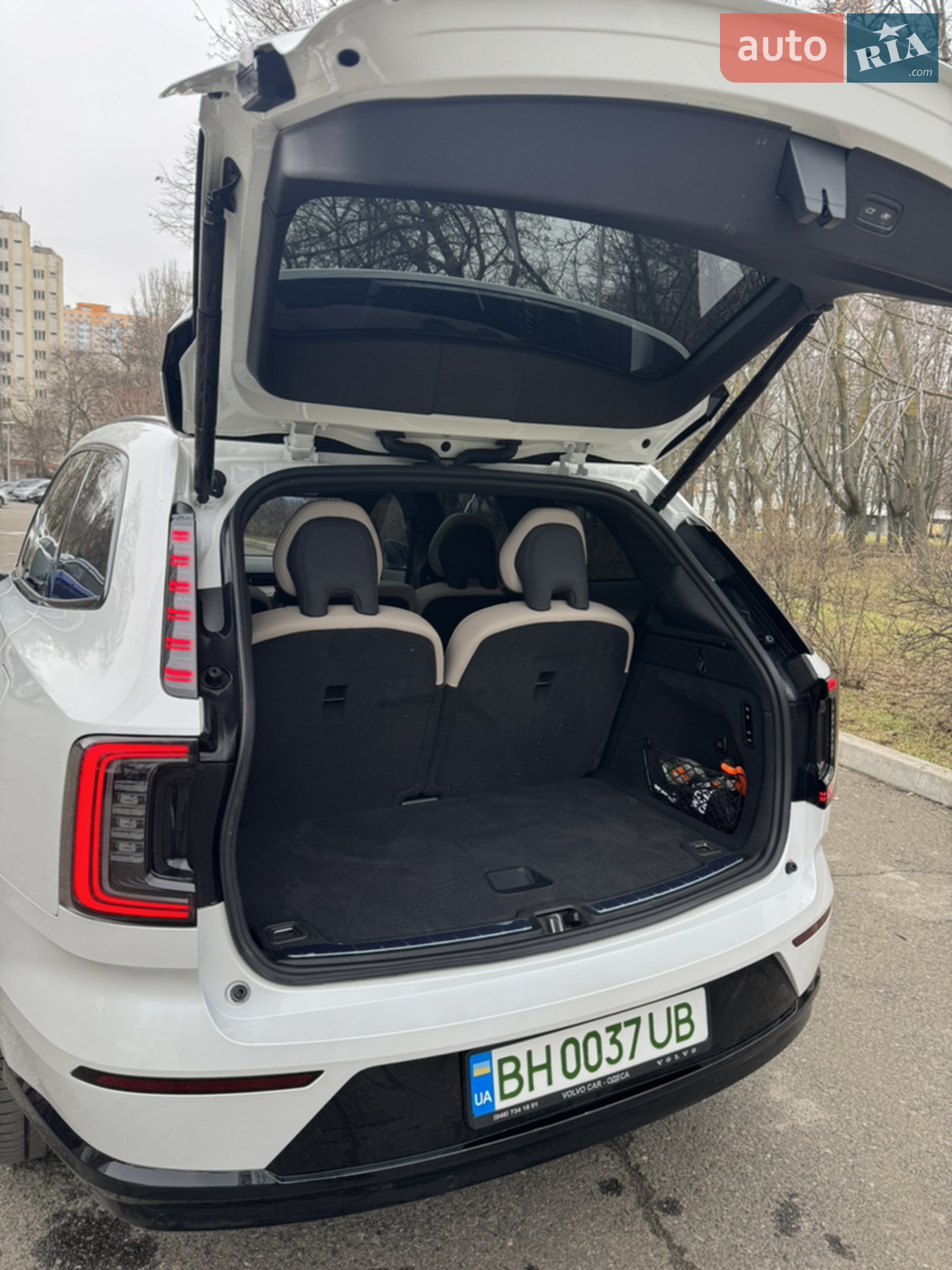 2025 Volvo EX90 - мініатюра 29