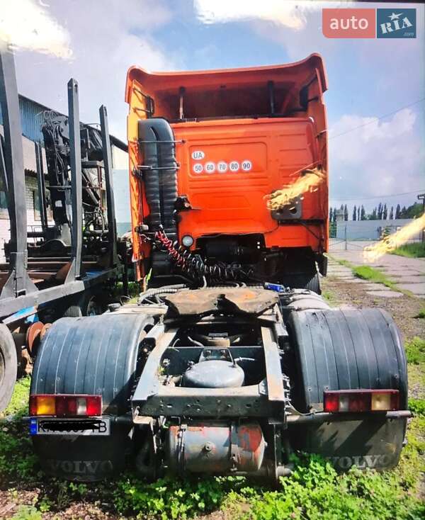 Лесовоз / Сортиментовоз Volvo F12 1993 в Киеве