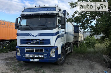 Зерновоз Volvo FH 12 2005 в Кропивницком