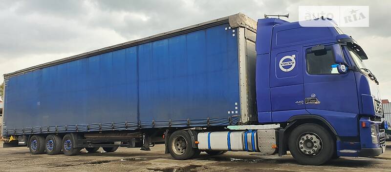 Тягач Volvo FH 12 2008 в Тячеві