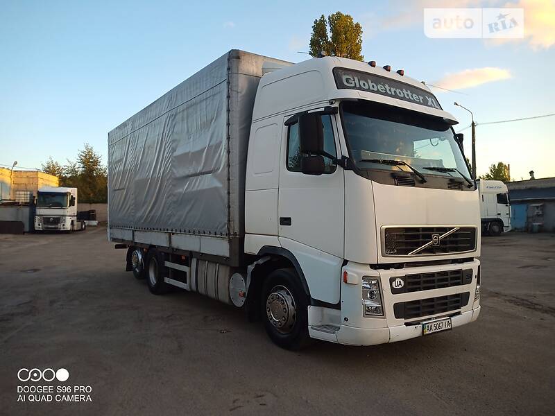 Тентованый Volvo FH 12 2002 в Киеве