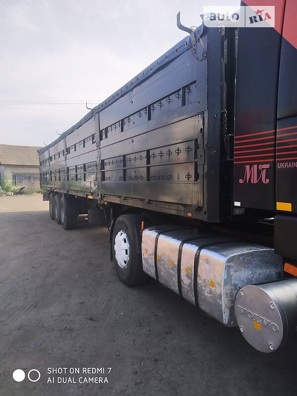 Тягач Volvo FH 12 2000 в Борзне