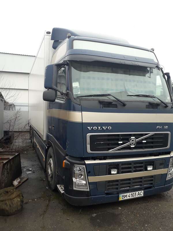 Вантажний фургон Volvo FH 12 2003 в Сумах