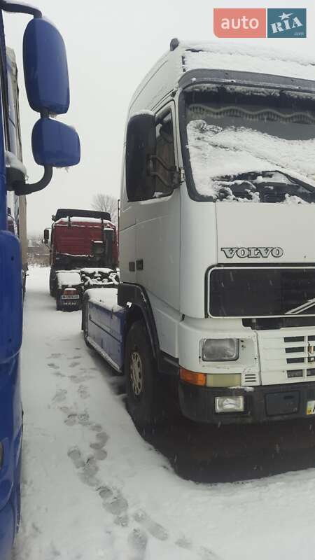 Тягач Volvo FH 12 2001 в Новой Водолаге фото 3 Тягач Volvo FH 12 2001 в Новой Водолаге