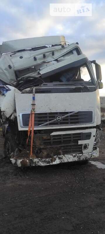 Другие грузовики Volvo FH 12 2006 в 