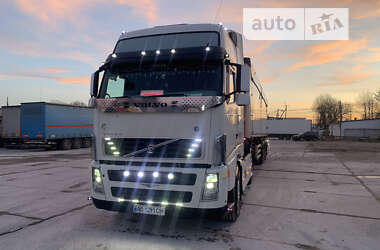 Тягач Volvo FH 12 2003 в Тячеве