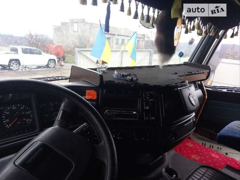 Зерновоз Volvo FH 12 2001 в Чечельнике фото 14 Зерновоз Volvo FH 12 2001 в Чечельнике