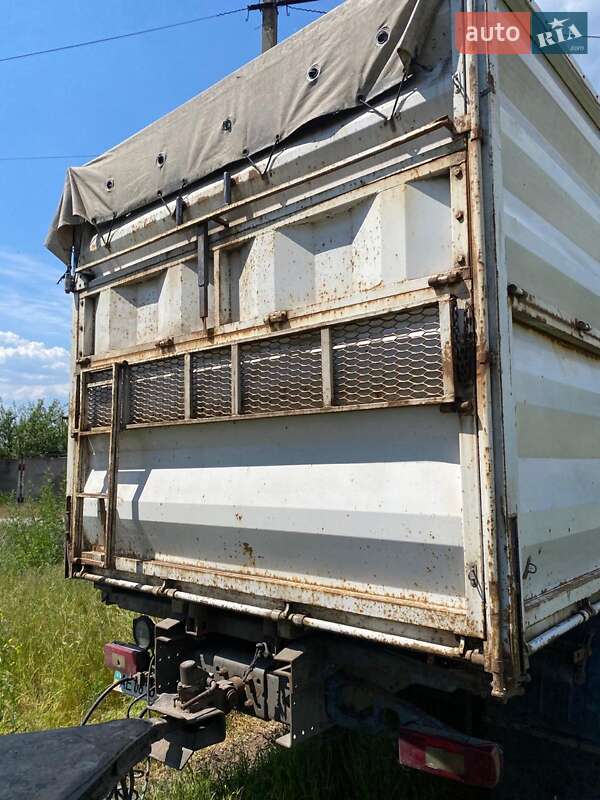 Зерновоз Volvo FH 12 2005 в Днепре