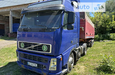 Тягач Volvo FH 12 2003 в Хоролі