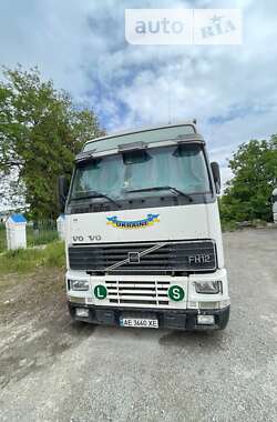 Тягач Volvo FH 12 2001 в Каменец-Подольском