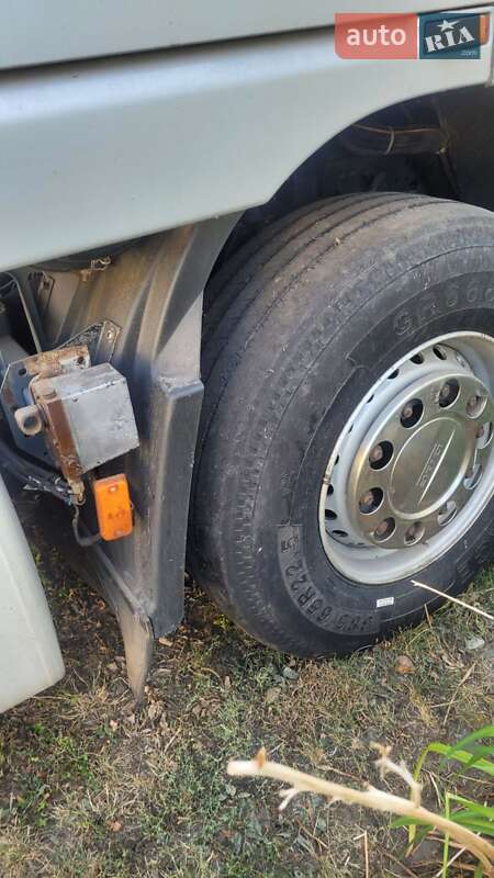 Зерновоз Volvo FH 12 1997 в Оболони