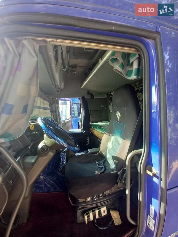 Тягач Volvo FH 12 2003 в Арцизе