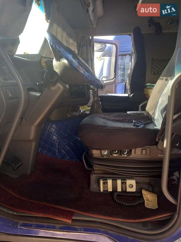 Тягач Volvo FH 12 2003 в Арцизе