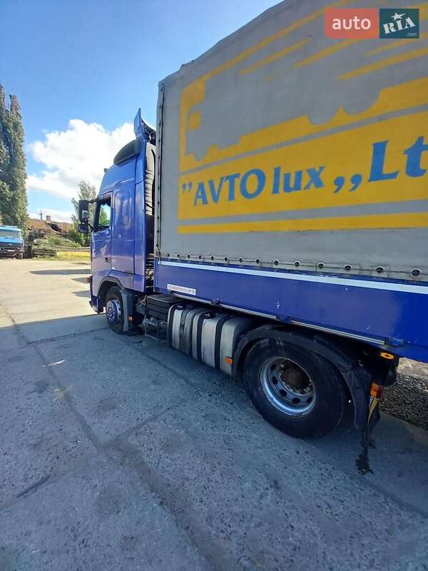 Тягач Volvo FH 12 2003 в Арцизе