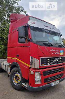 Тягач Volvo FH 12 2004 в Полтаві