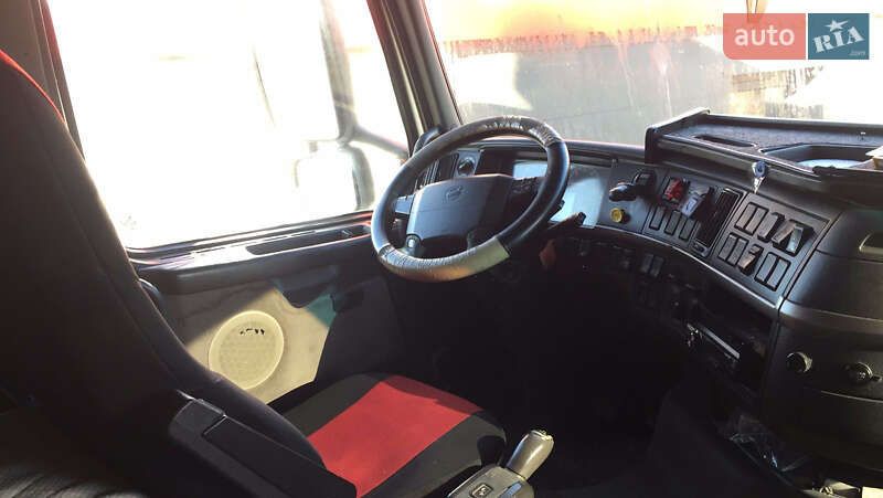 Бензовоз Volvo FH 12 2003 в Ужгороді