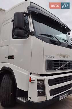 Другие грузовики Volvo FH 12 2005 в 