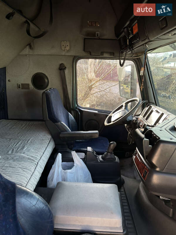 Тягач Volvo FH 12 2002 в Долине фото 8 Тягач Volvo FH 12 2002 в Долине