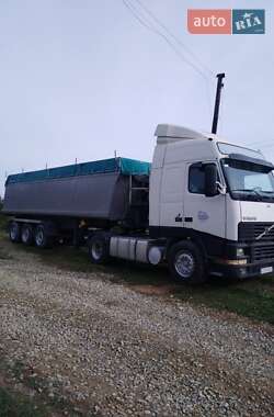 Тягач Volvo FH 12 2001 в Чернівцях