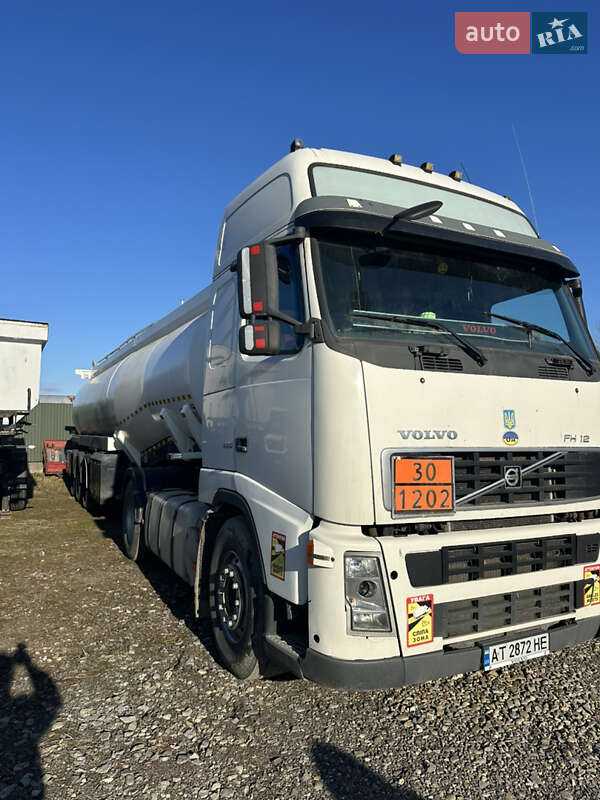 Бензовоз Volvo FH 12 2003 в Ужгороді