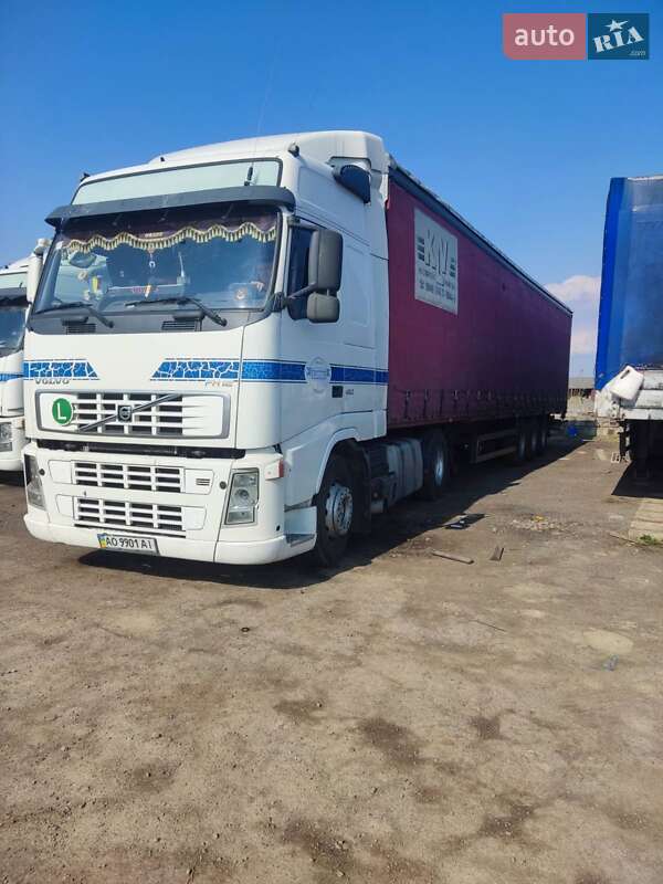 Тягач Volvo FH 12 2004 в 