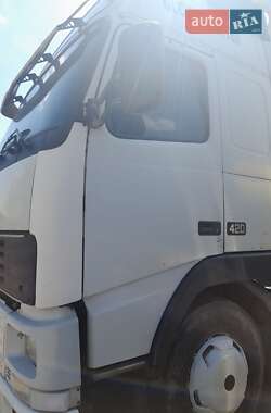 Тягач Volvo FH 12 1998 в 