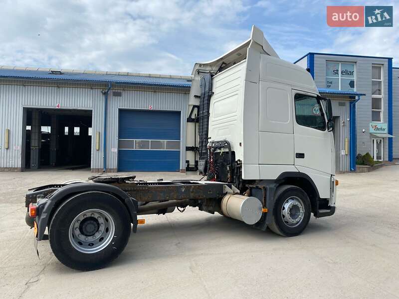 Тягач Volvo FH 12 2006 в Тернополі